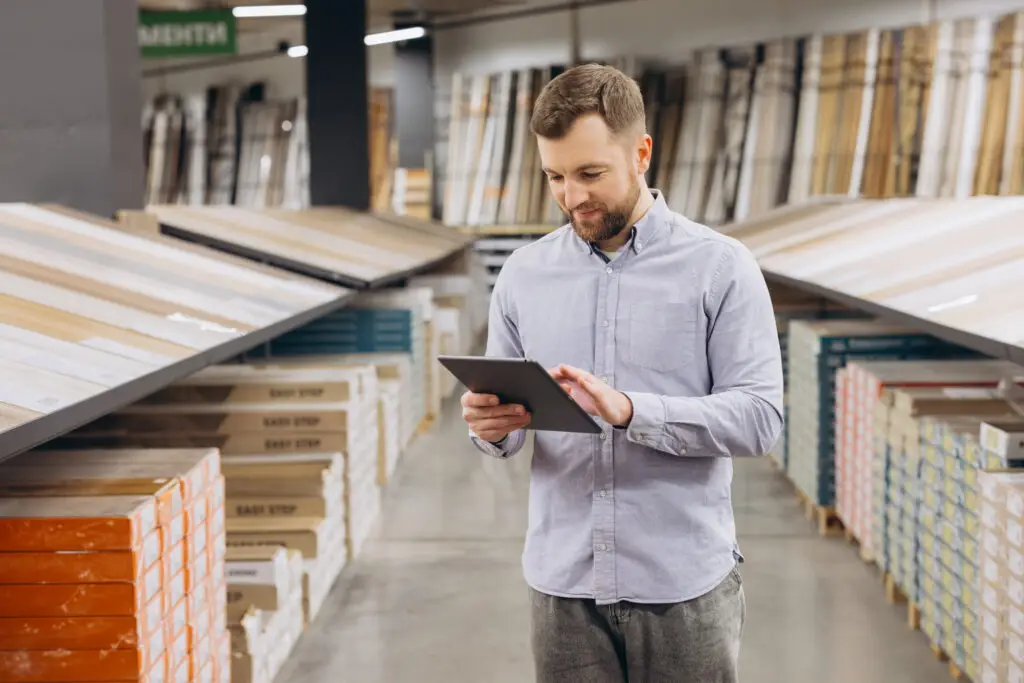 Why a Traditional LMS Falls Flat for the Frontline